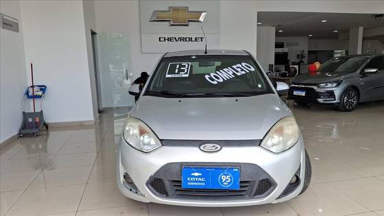 FORD FIESTA 1.6 MPI CLASS HATCH 8V FLEX 4P MANUAL